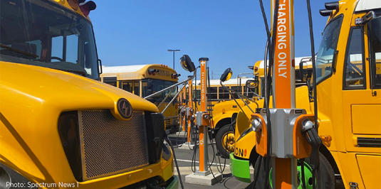 Do electric school bus fleets need V2G?